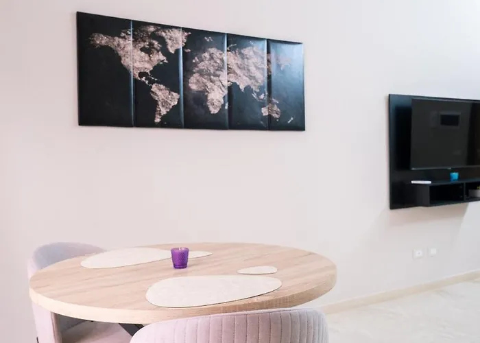 St Peter Loft Apartment *